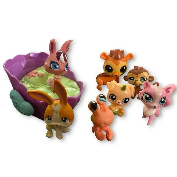 Littlest Pet Shop LPS Lot Bunny Cat Monkey Animal Figures & Purple Bathtub Set - Picture 2 of 3